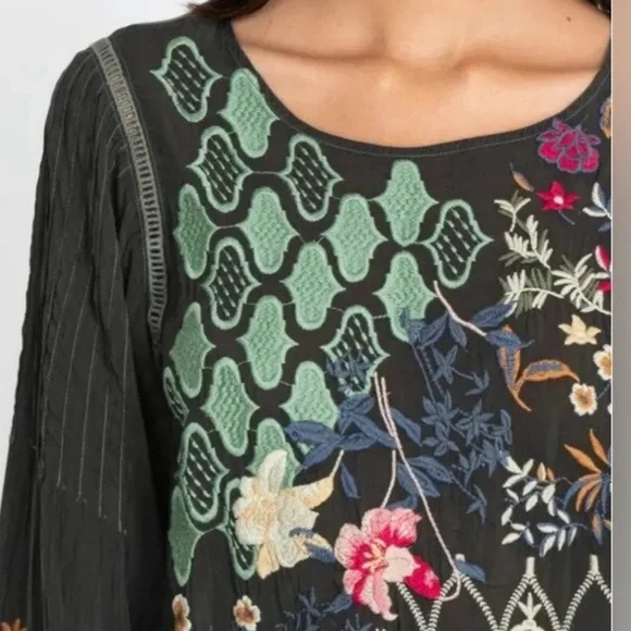 Johnny Was heavily embroidered Esmeralda Tunic NWT - Picture 7 of 12